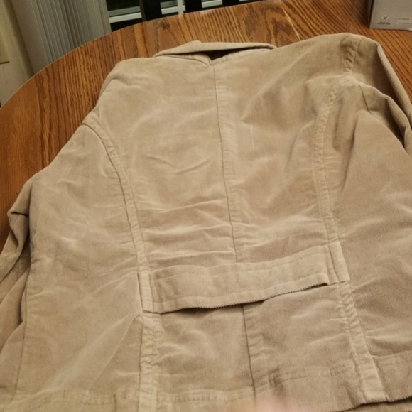 Jacket - Picture 3 of 3